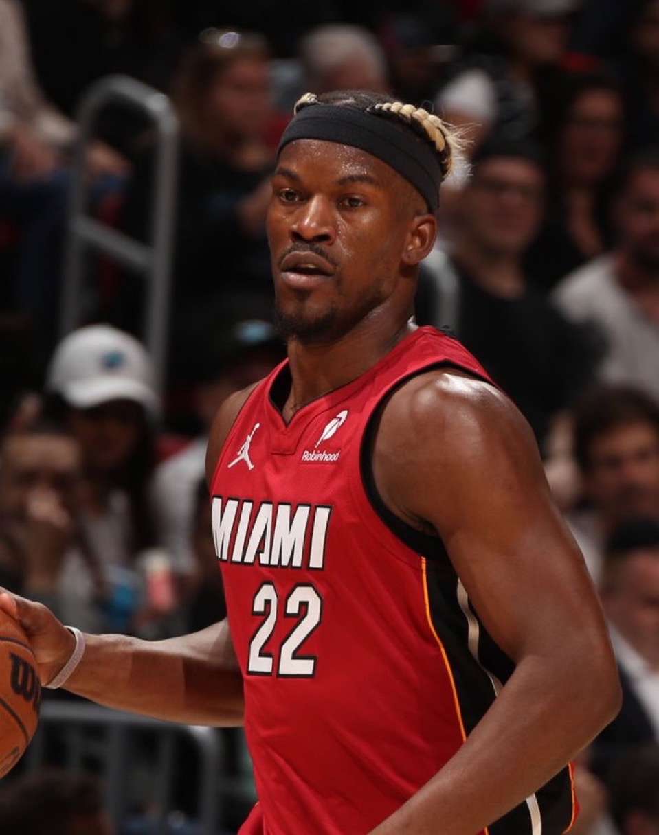 布鲁克林篮网迎法国杯关键赛；今夜伤情更新；悬念犹存；身体对抗强度拉满(布鲁克林篮网队怎么样)