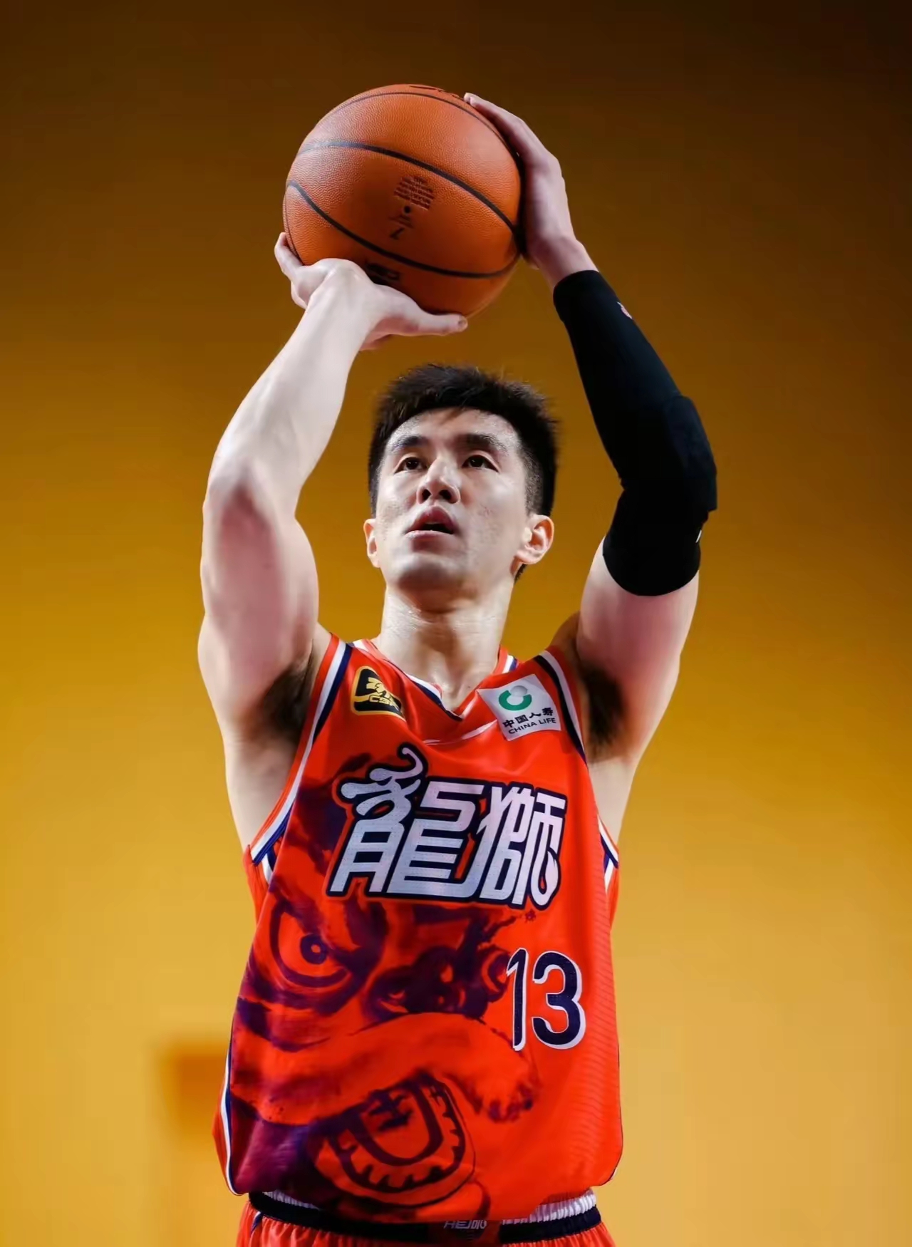  风云突变！广州队赛后强势反弹，西甲版图或变，话题不断，临场指挥获称赞