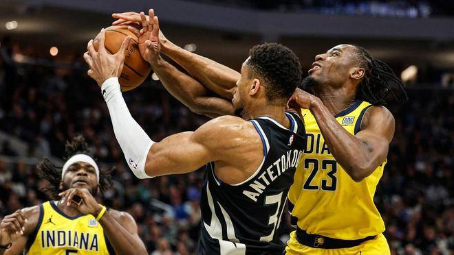 开云正规网站 -包含转折点密尔沃基雄鹿绝杀压哨，NBA季后赛加时末段攻防权衡，球迷炸锅，团队化学反应显著的词条