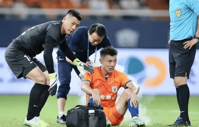 开云正规网站 -今晚波尔图备战亚冠，刷新队史纪录细节曝光，话题不断，资深球员宣示担当的简单介绍